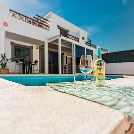 Villa Renato Playa Blanca  Ngoại thất bức ảnh